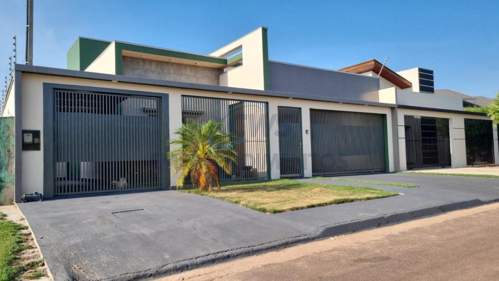 Casa 3 Dormitórios