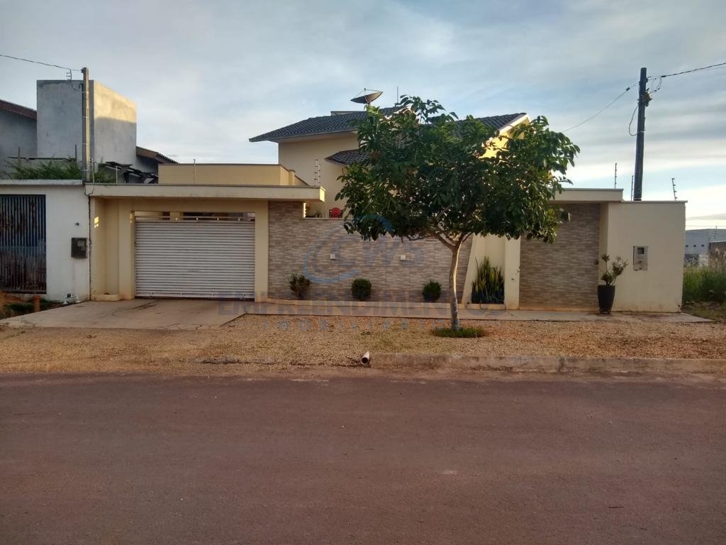 Casa 3 Dormitórios