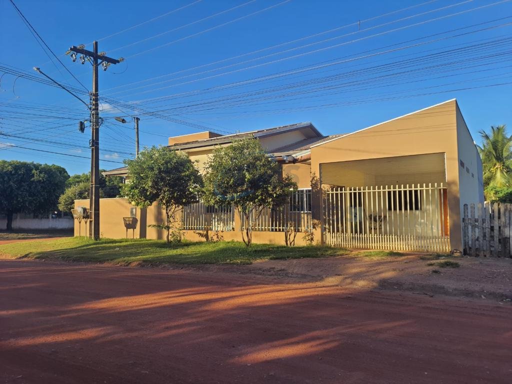 Casa 3 Dormitórios