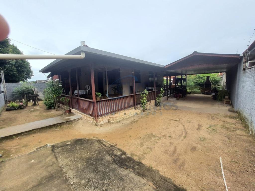 Casa 3 Dormitórios